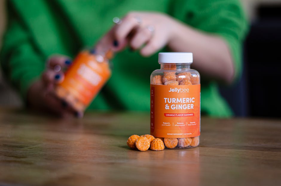 Close-up of Jellybee turmeric and ginger gummies promoting health and immunity.